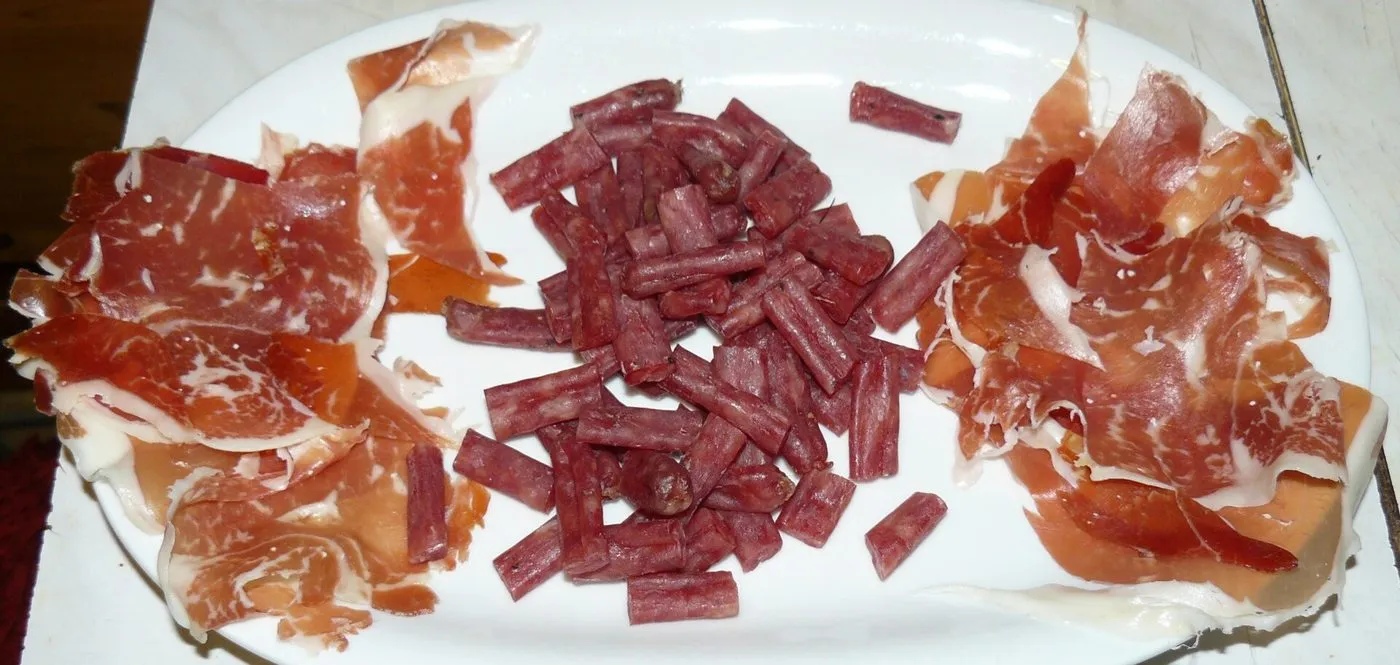 Tabla de charcutería española