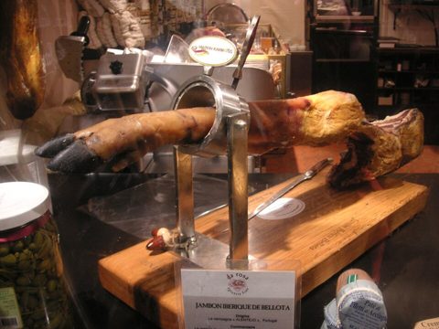 Jamón ibérico servido