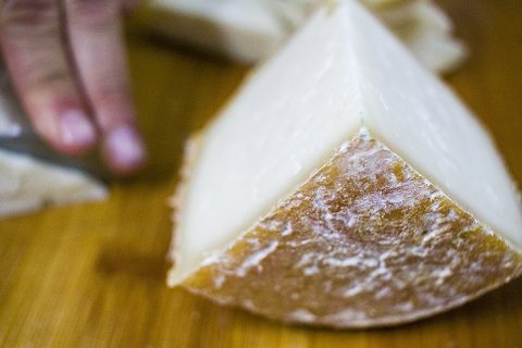Queso de Acehúche afinado